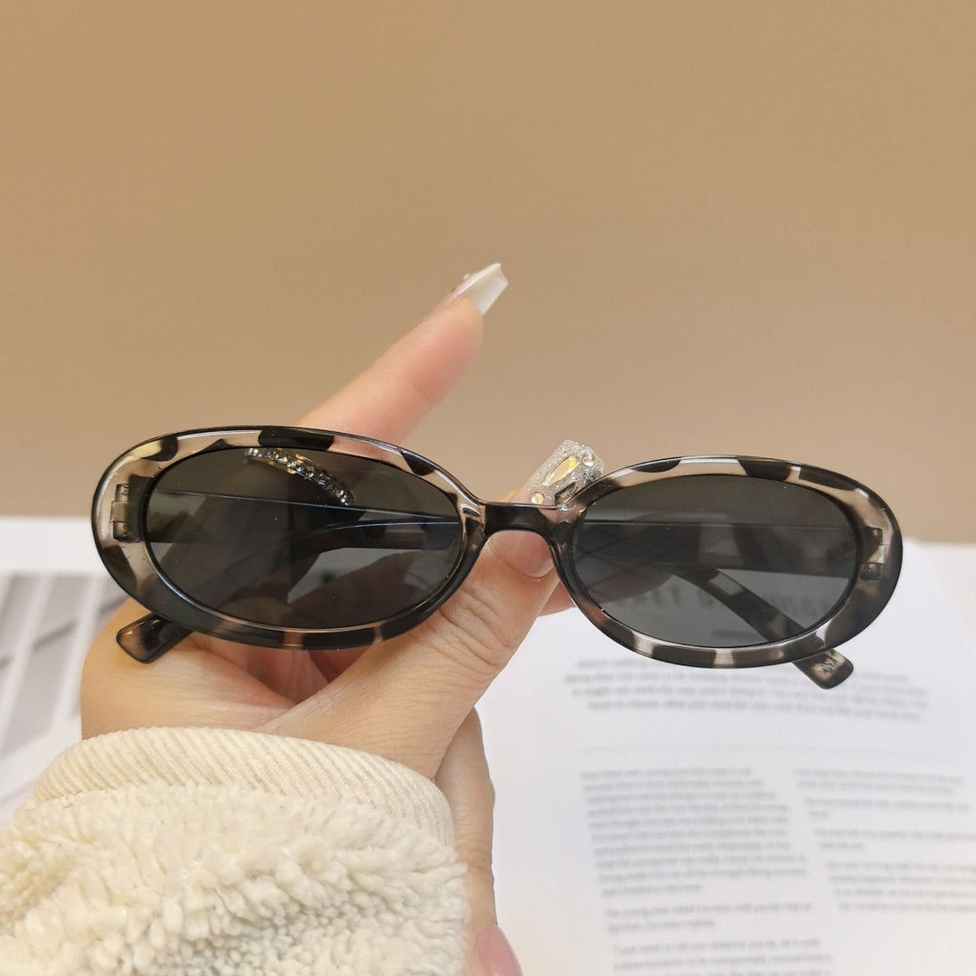 Chic Vintage Oval Sunglasses Kalsten