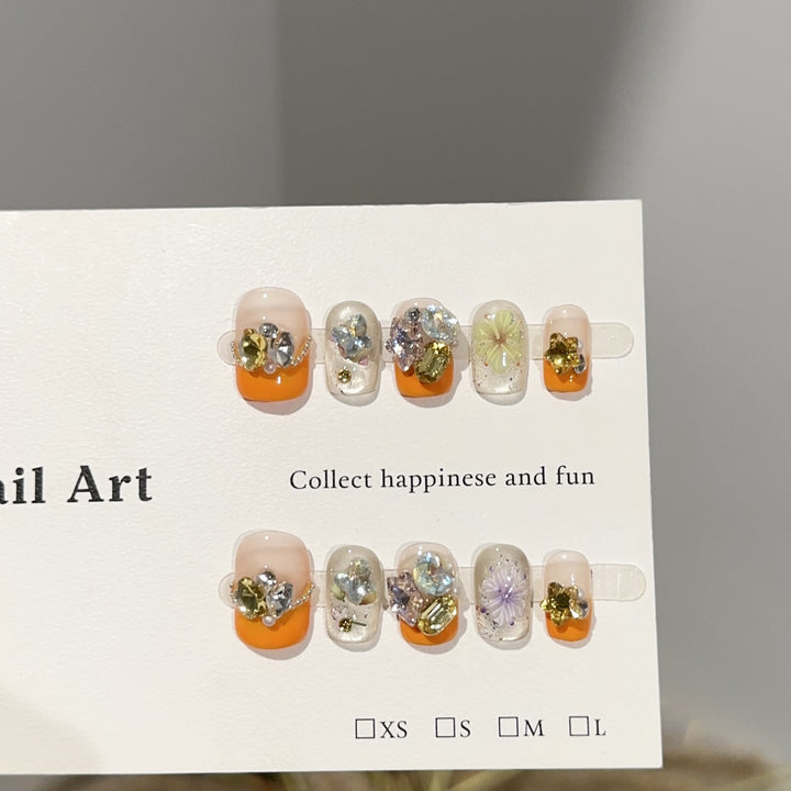 Floral Decorative Press-On Nail Set