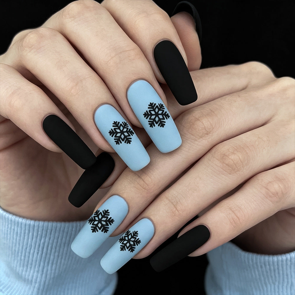 Winter-Themed Long-Lasting Nail Art Kalsten