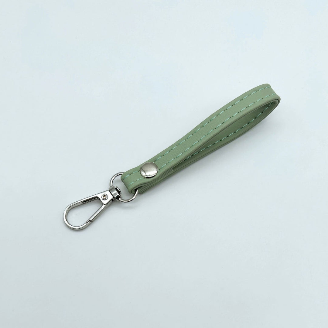 Classic Leather Keychain Kalsten