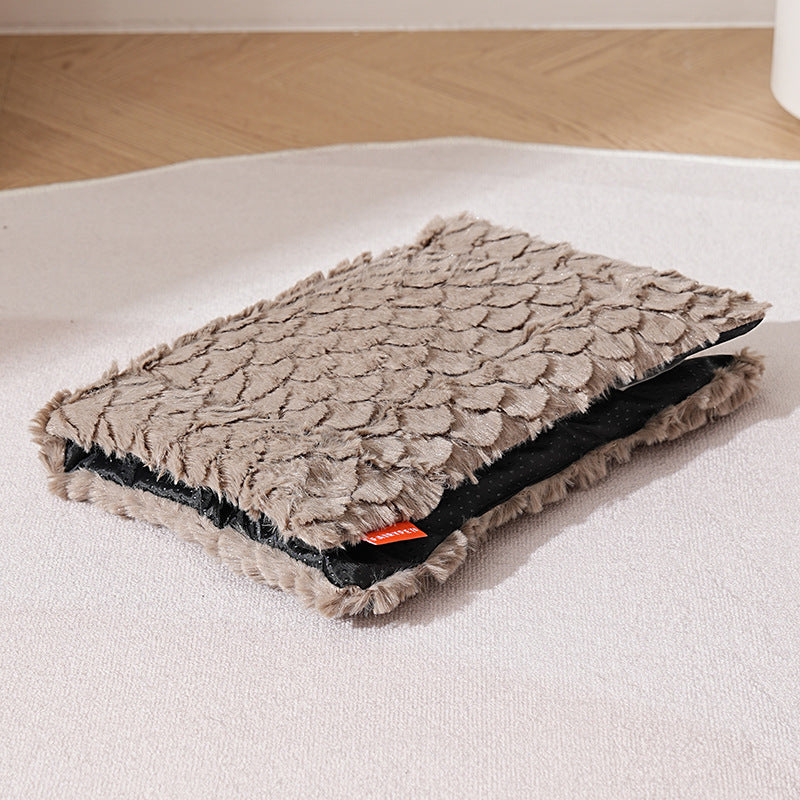 Cozy Textured  Blanket   Dog Bed