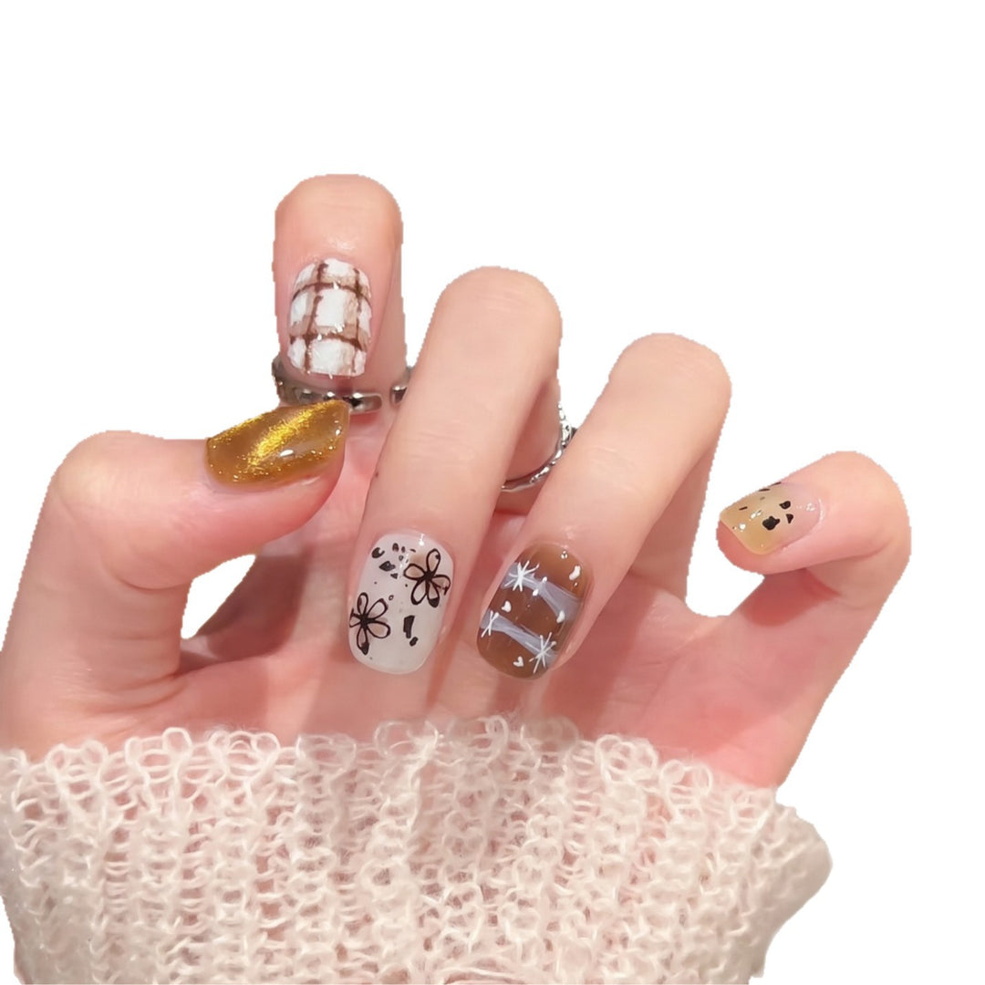 Artistic Press-On Nail Set with Unique Design Elements Kalsten