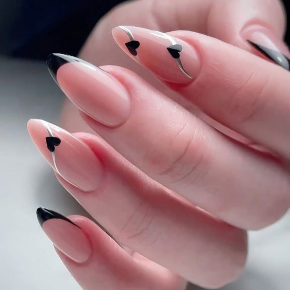 Elegant Heart-Accented Press-On Nail Set Kalsten