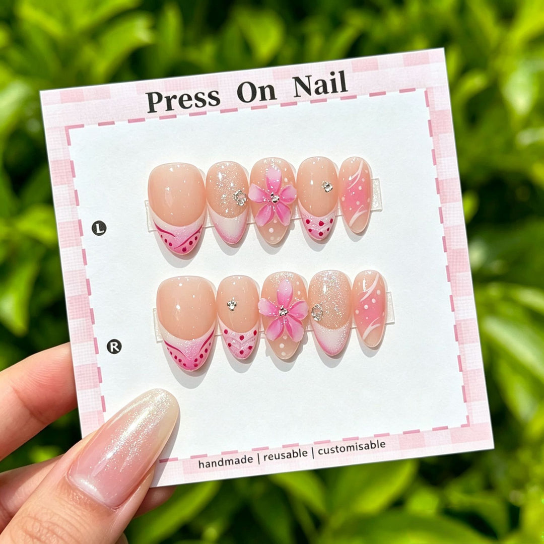 Artistic Press-On Nail Art Set with Cute Character and Bow Accents