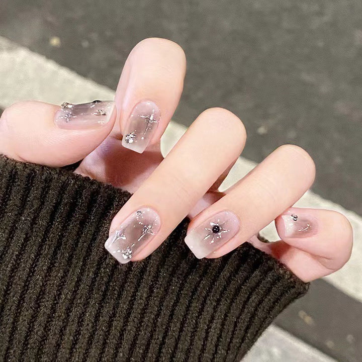 Elegant Glitter Nails Kalsten