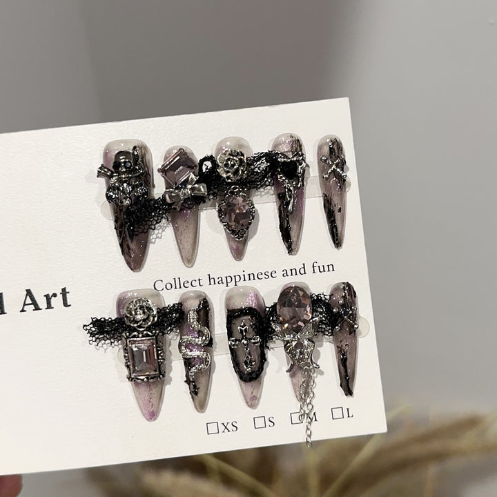 Decorative Gothic-Styled Press-On Nail Set