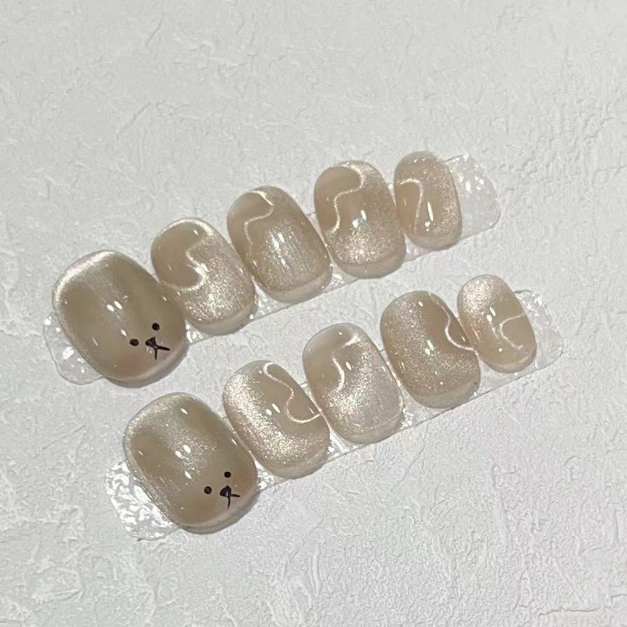 Playful Animal-Themed Press-On Nail Set Kalsten