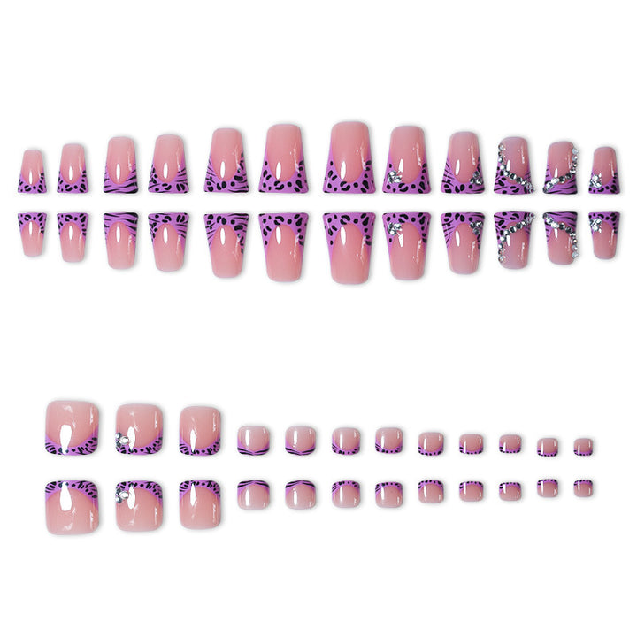 Glamorous Press-On Nail Set with Decorative Accents Kalsten