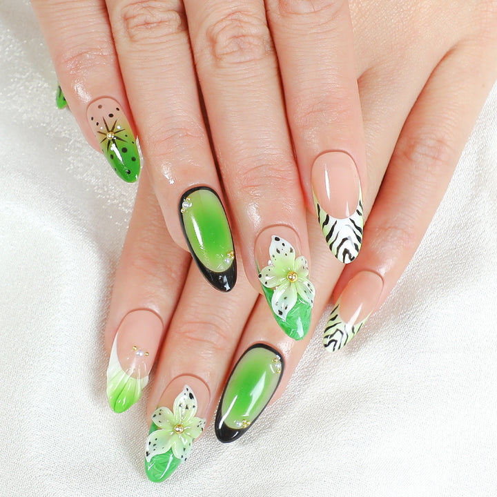 Artificial nail set with floral and colorful design Kalsten