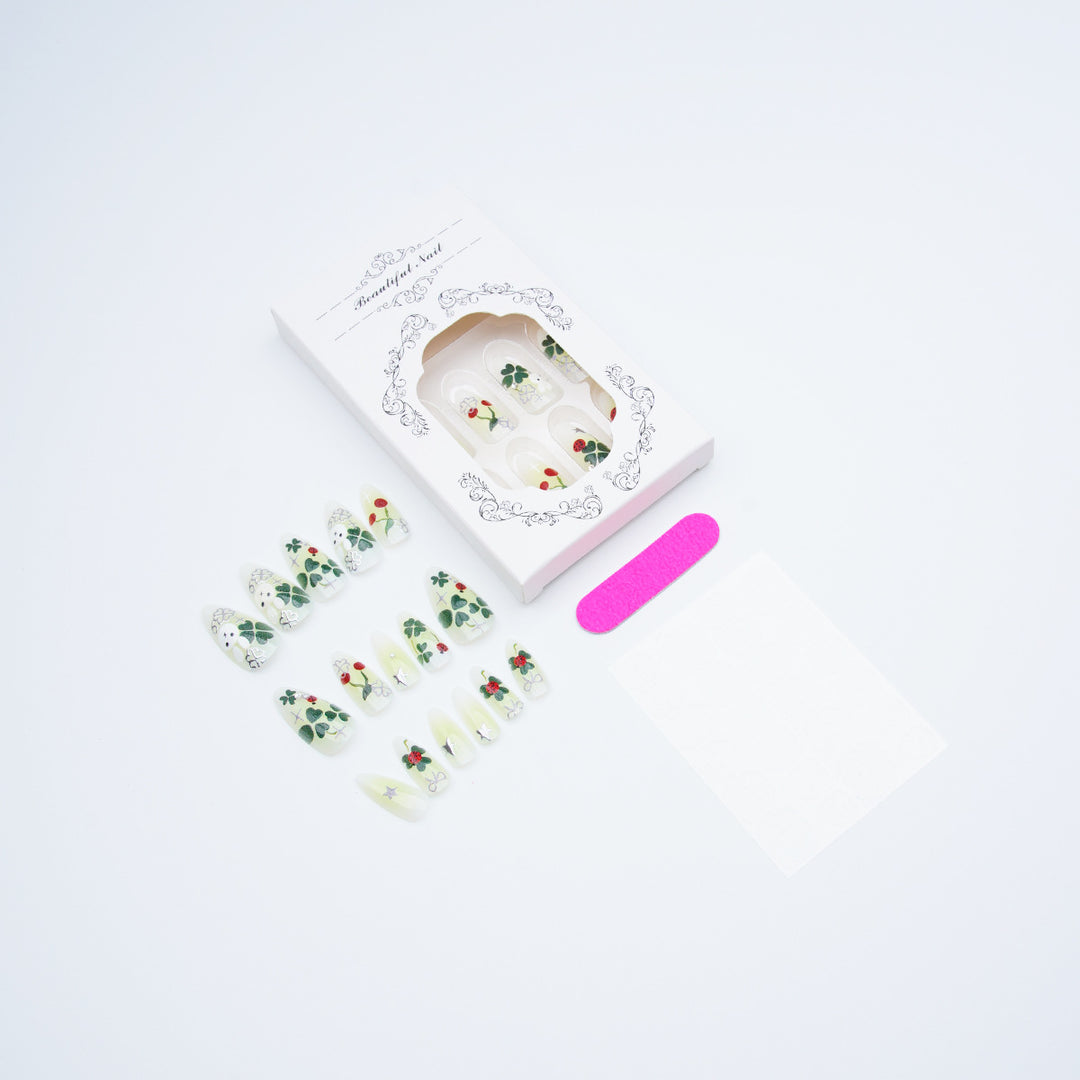 Playful artificial nails with plant motifs Kalsten