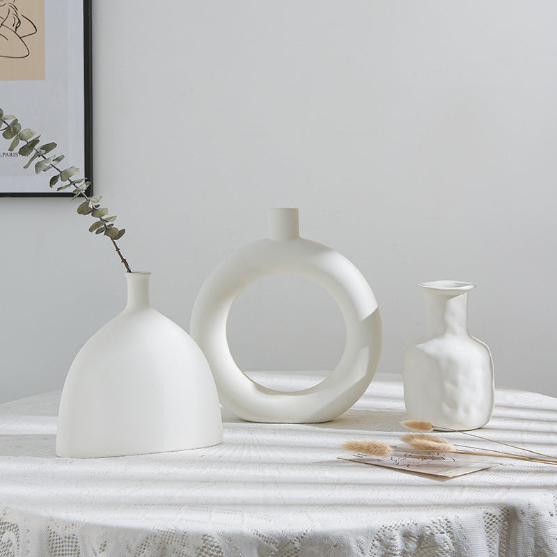 Decorative Ceramic Circle Vase