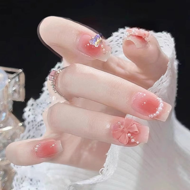 Artificial nails with perforated flower pattern Kalsten