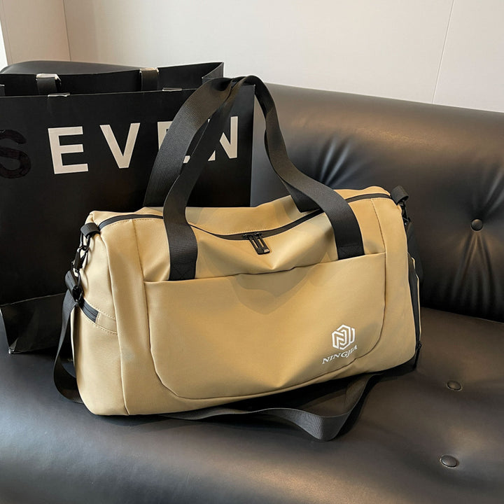 Versatile All-Weather Sports Duffel Bag Kalsten
