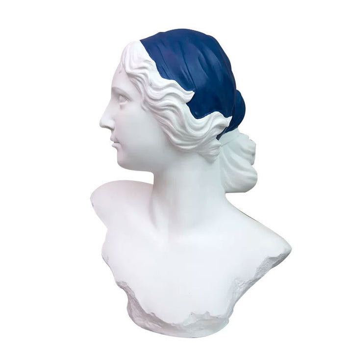 Elegant Decorative Statue