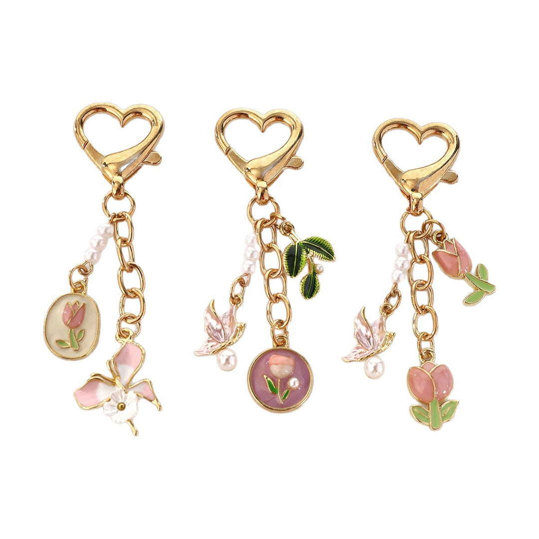 Playful keychain in rose design Kalsten