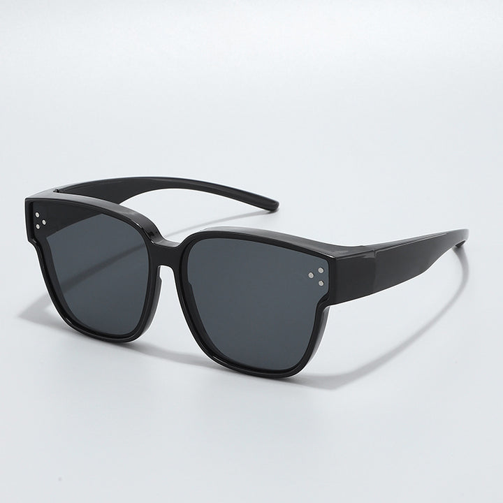 Ladies Fashion Sunglasses in clear lines design with high UV protection Kalsten