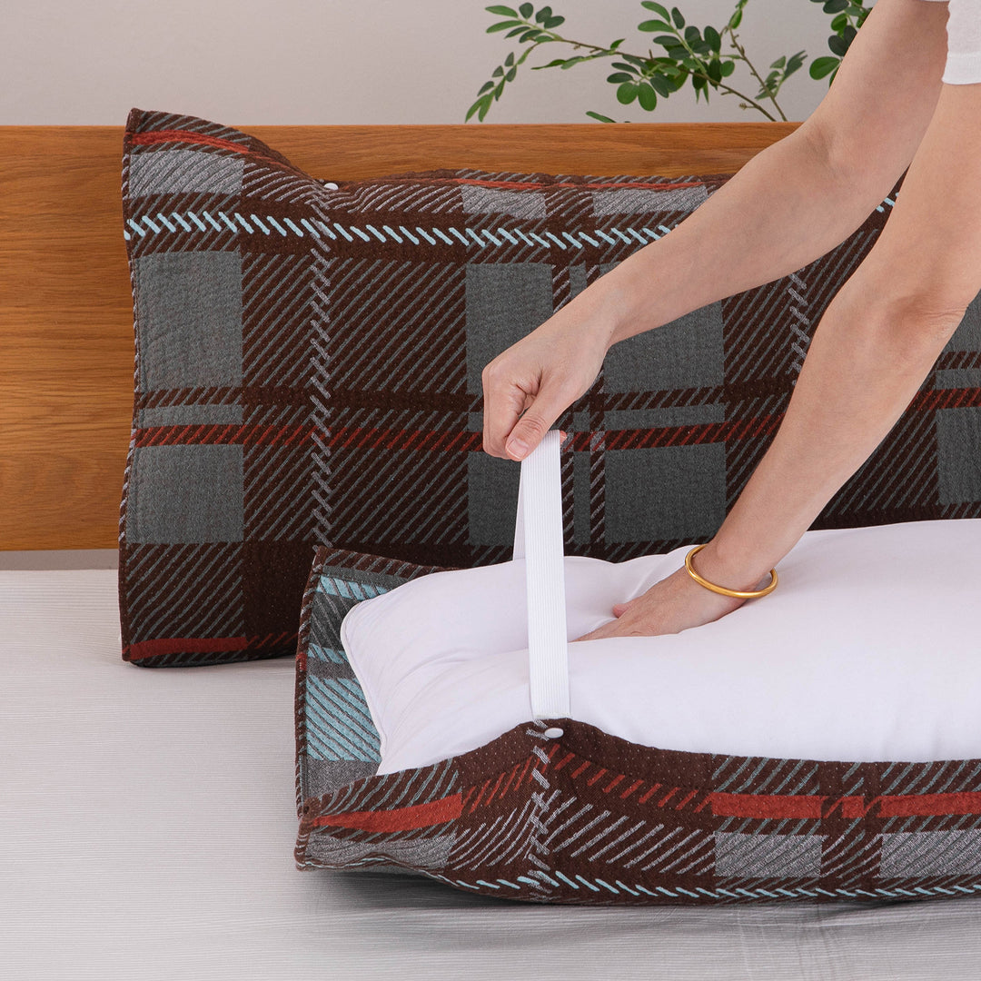 Ladies pillowcase with integrated carrying system Kalsten