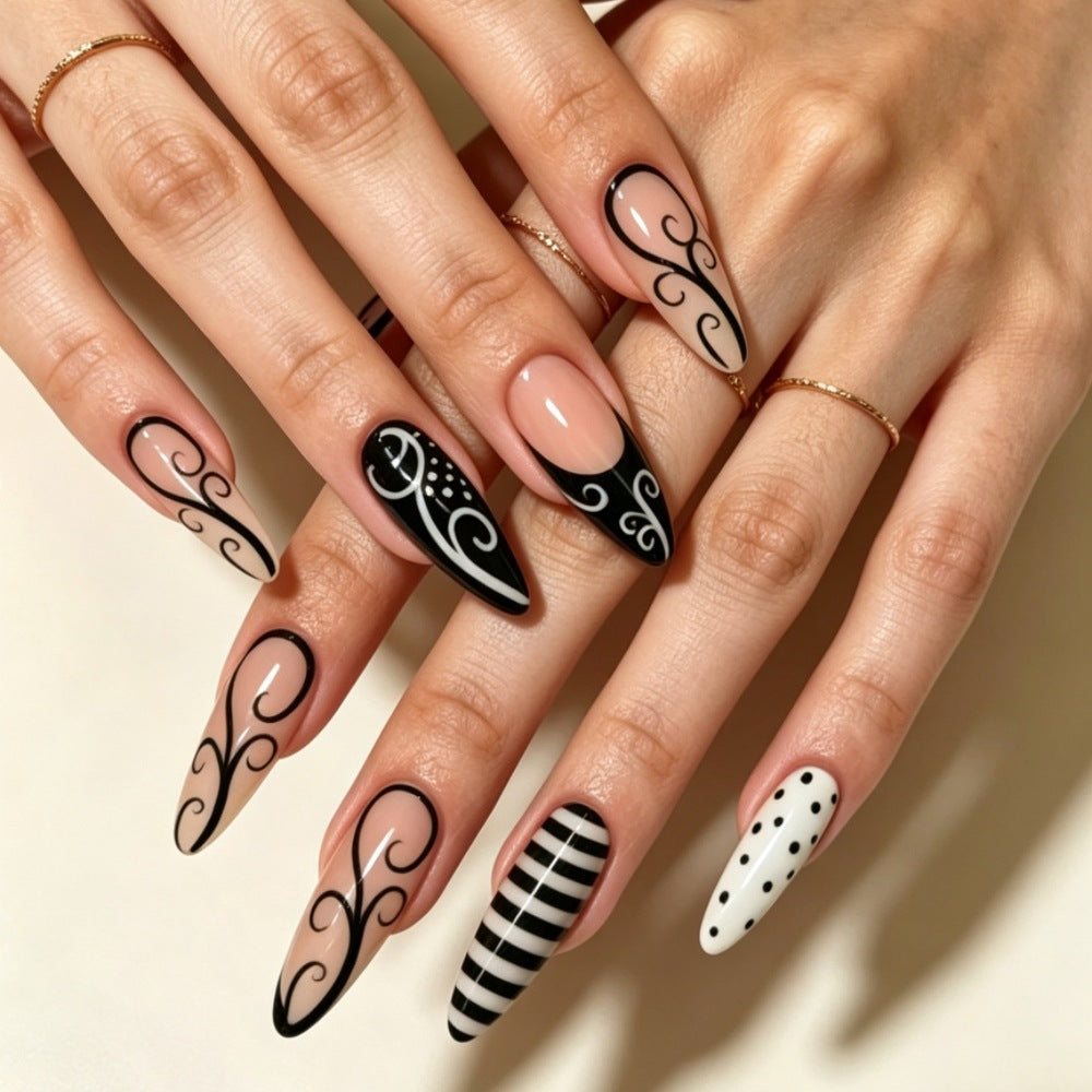 Artificial nails with modern black and white design Kalsten