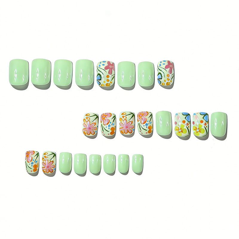 Floral Artistry Nail Design Kalsten