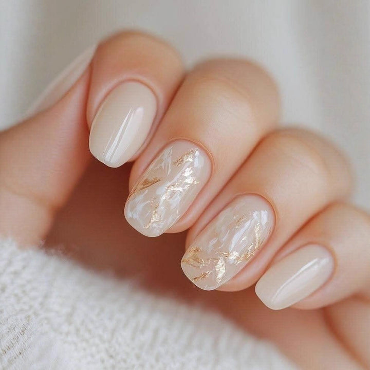 Elegant Artificial Nails with French Manicure and Glitter Effects Kalsten