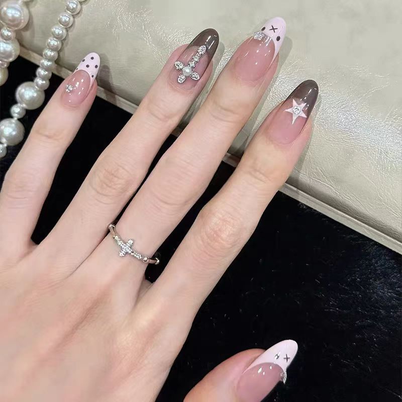 Premium Glossy Cashmere Nail Set Kalsten