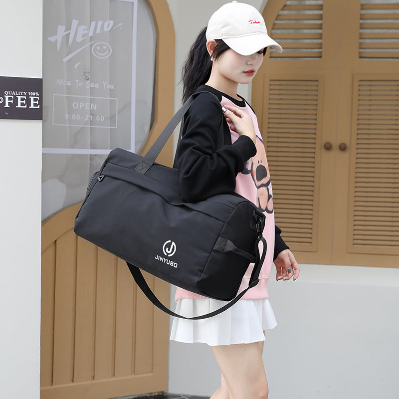 Versatile Sports Carry Duffel Kalsten