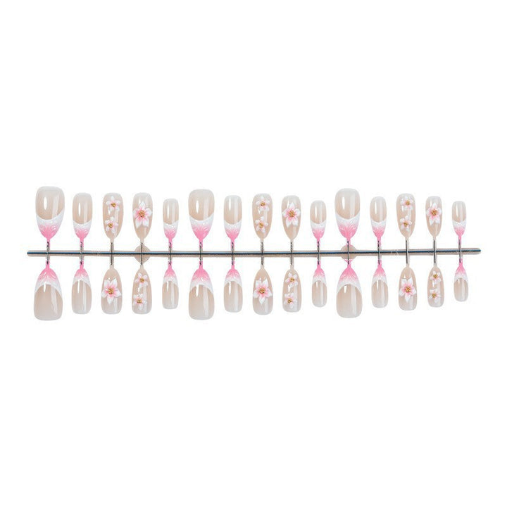 Artistic nail designs with floral accents Kalsten
