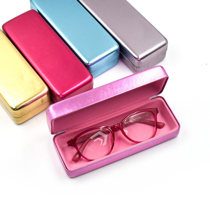 Stylish Protective Eyewear Case Kalsten