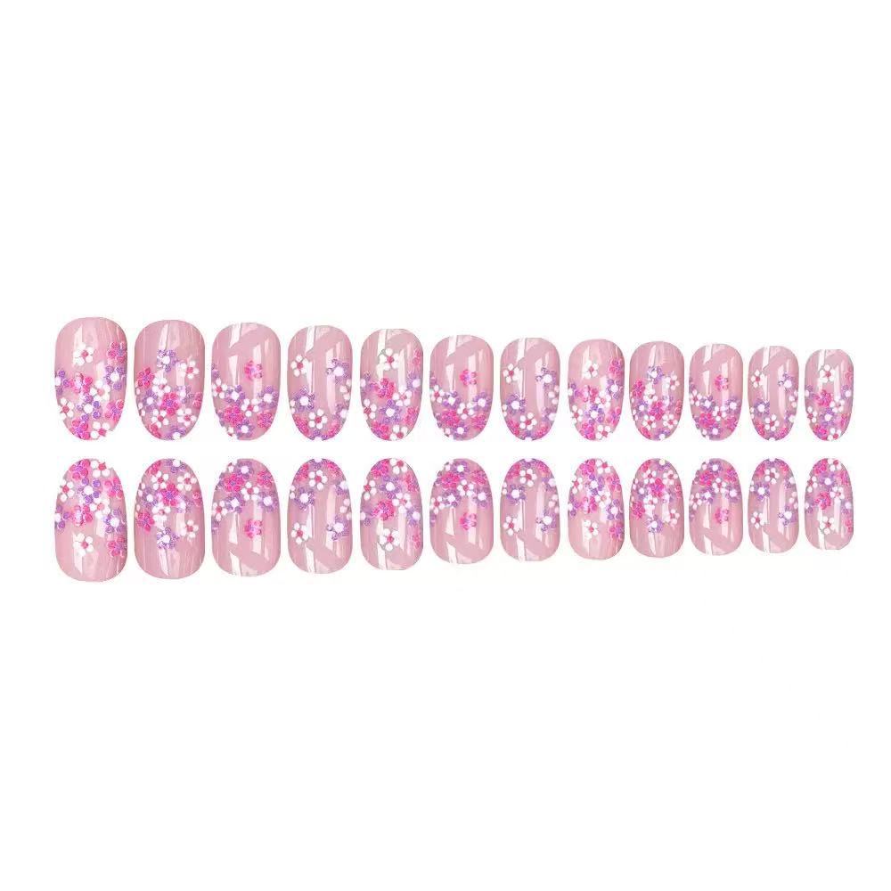 Nail set with floral design and sparkling accents Kalsten