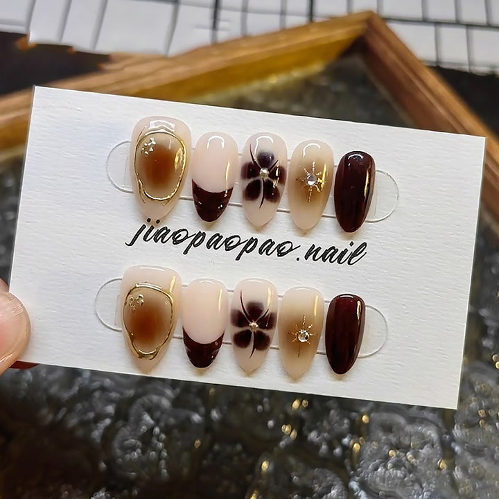 Elegant Artistic Press-On Nail Designs Kalsten