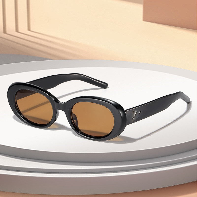 Fashionable Oval Frame Sunglasses Kalsten