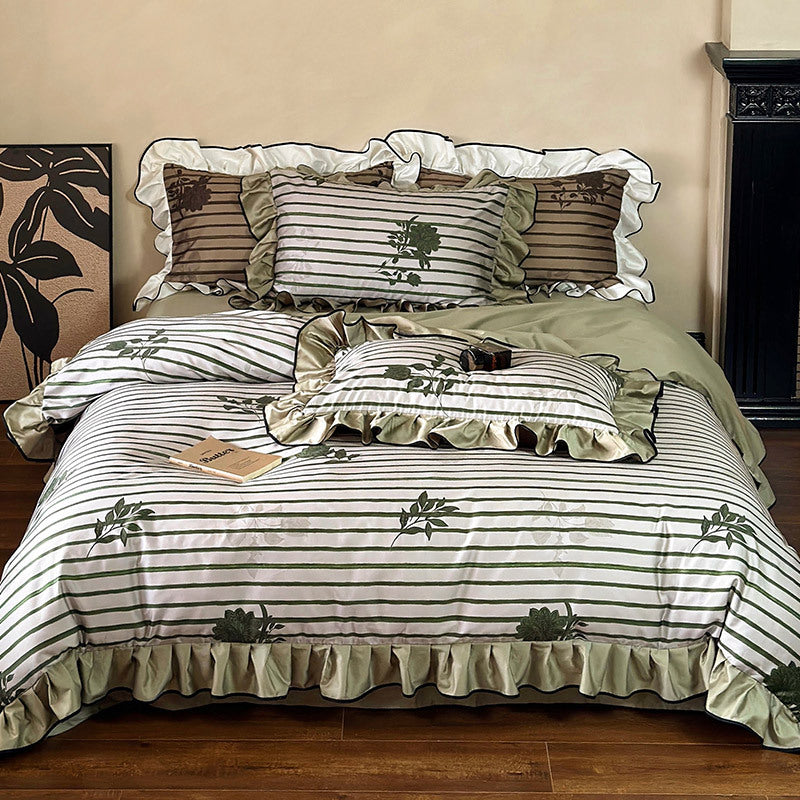 Romantic ruffled bedding set made of cotton satin with striped and floral jacquard