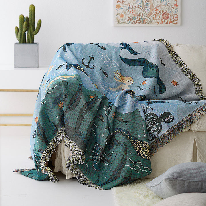 Artistic Tropical-Themed Tapestry Throw Blanket