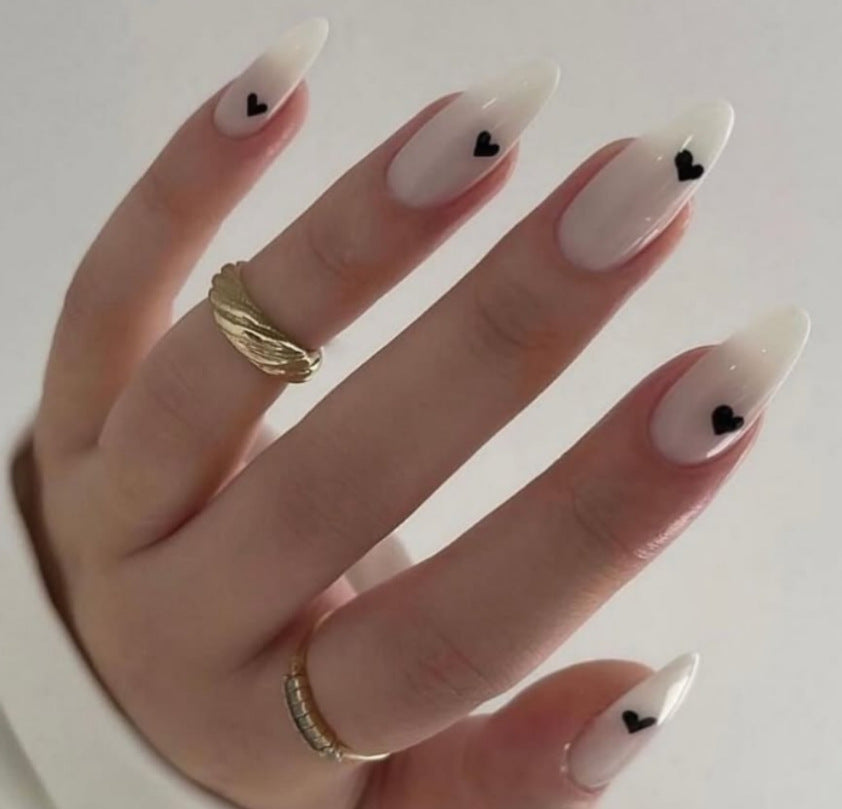 Heart-Accent Artistic Press-On Nails Kalsten