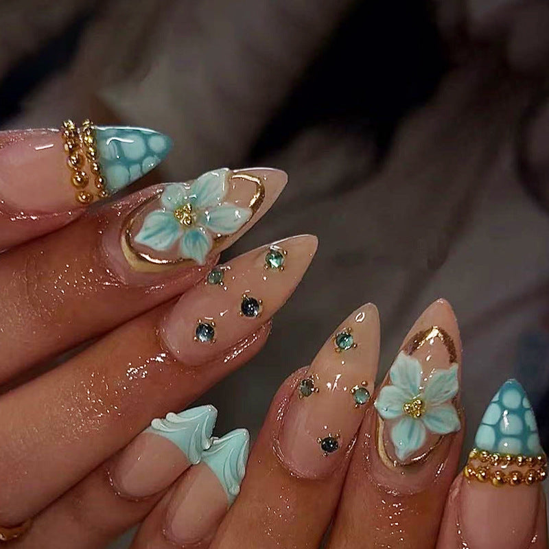 Premium Decorative Nail Design Kalsten