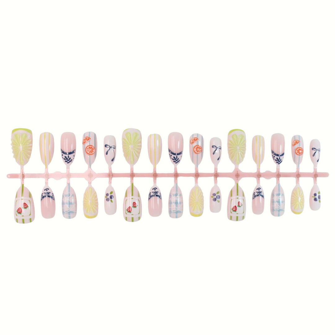 Artistic Press-On Nail Design Kalsten