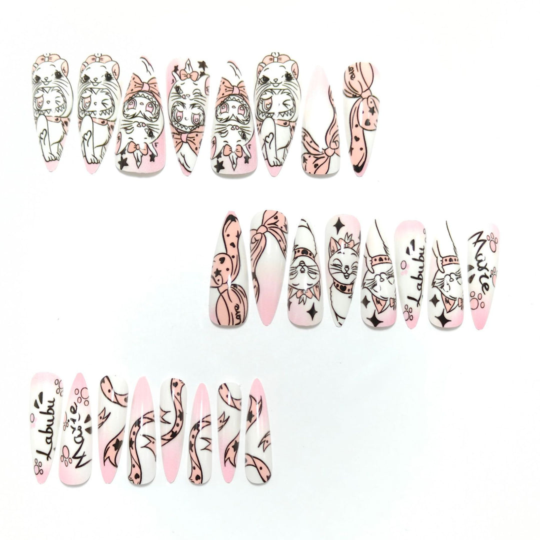 Playful artificial nails with cat designs Kalsten