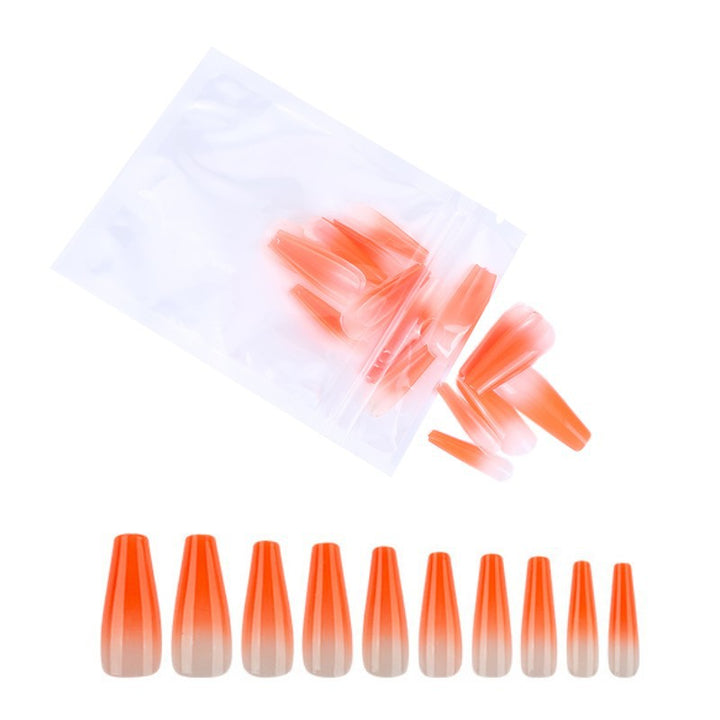 Artificial nails in elegant stiletto design Kalsten