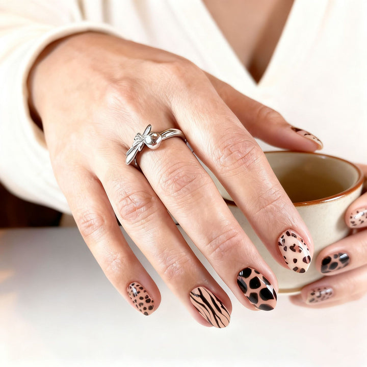 Artistic Animal Print Nail Art Set Kalsten