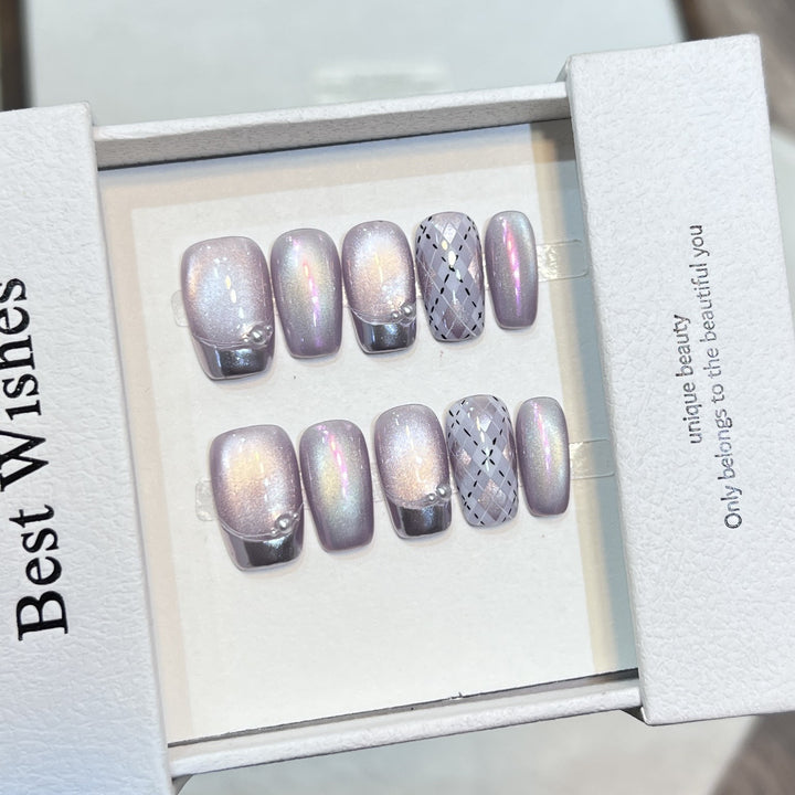 Elegant Press-On Nail Art Set with Iridescent Finish Kalsten