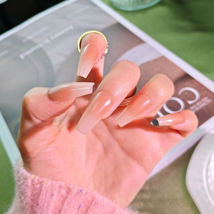 Elegant French Tip Press-On Nails Kalsten