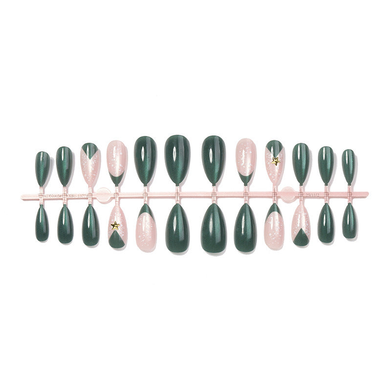 Artificial nail set with festive Christmas design and glitter accents Kalsten