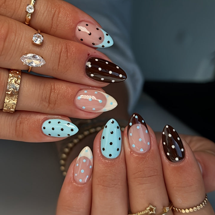 Decorative Press-On Nail Set Kalsten