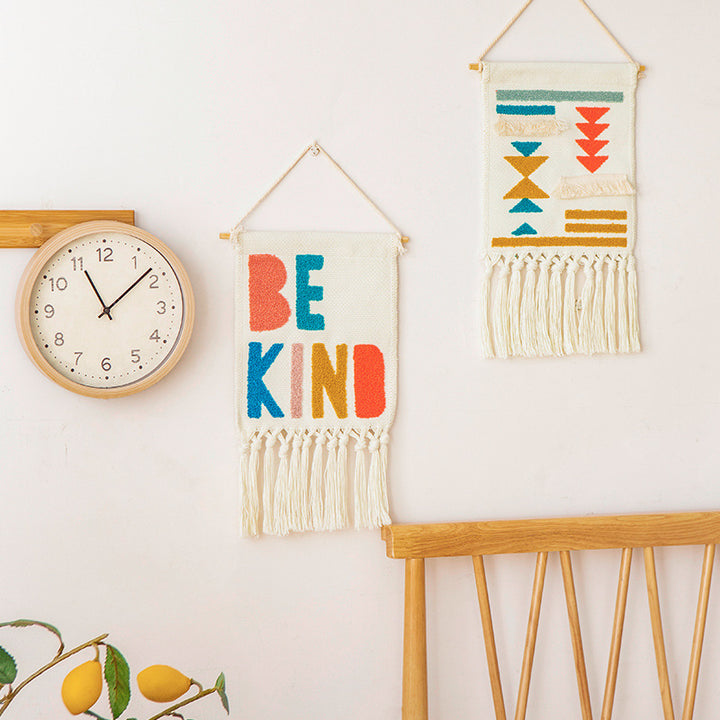 Boho wall hanging made of woven cotton with hand-tufted appliqués and fringes Kalsten