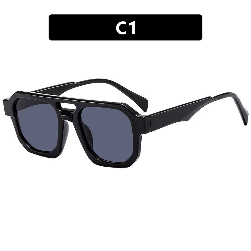 Women's modern sunglasses with square frame and UV protection Kalsten