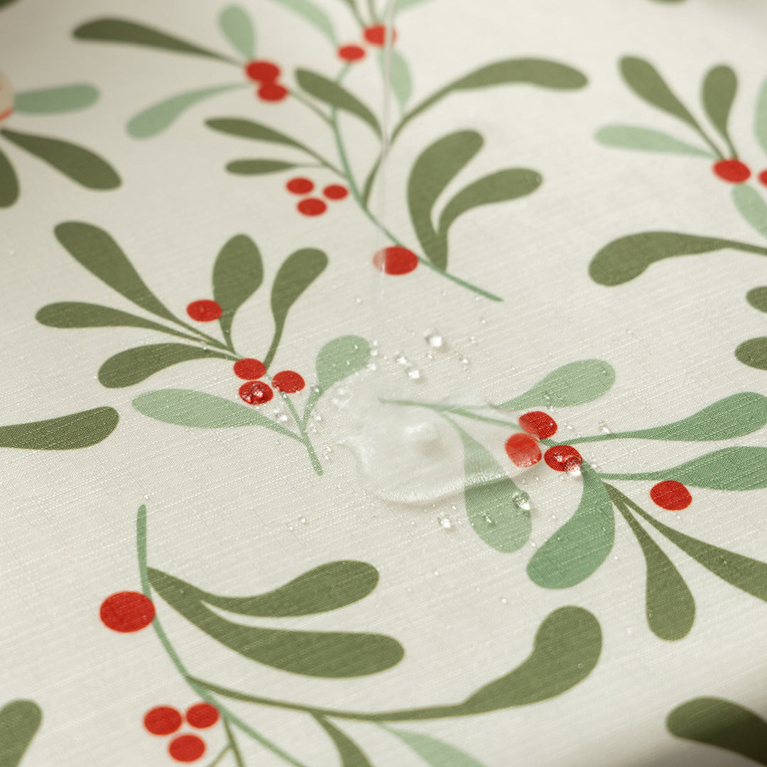 Festive rectangular tablecloth with mistletoe and Christmas ornament motif Kalsten