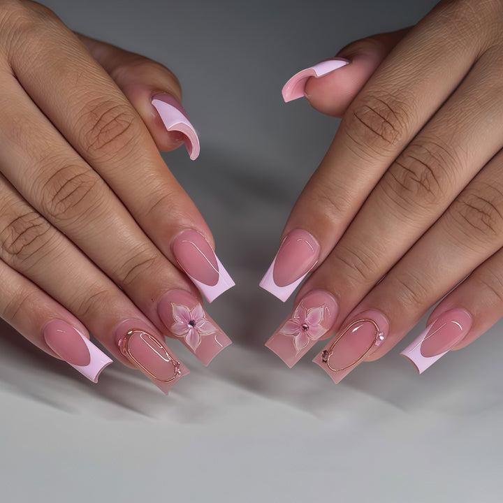 Elegant Floral Nail Art Set Kalsten