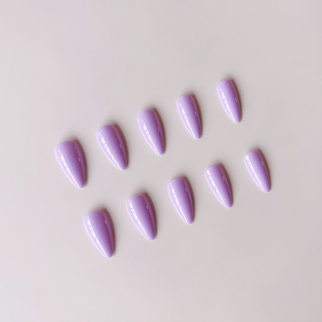 Artificial nail set for trendy nail designs Kalsten
