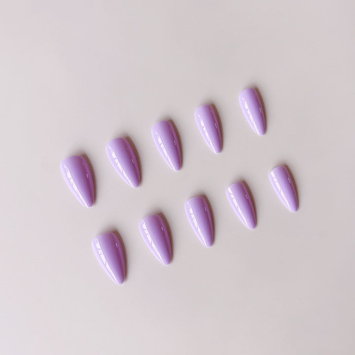 Artificial nail set for trendy nail designs Kalsten