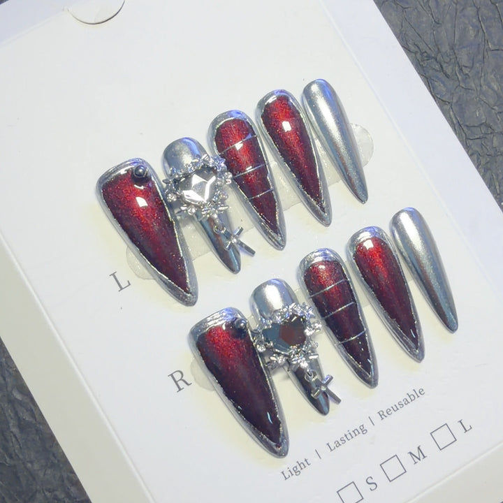 Glamorous Decorative Press-On Nail Set